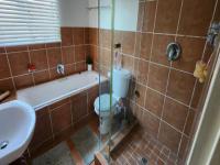 Bathroom 1 - 6 square meters of property in Rynfield