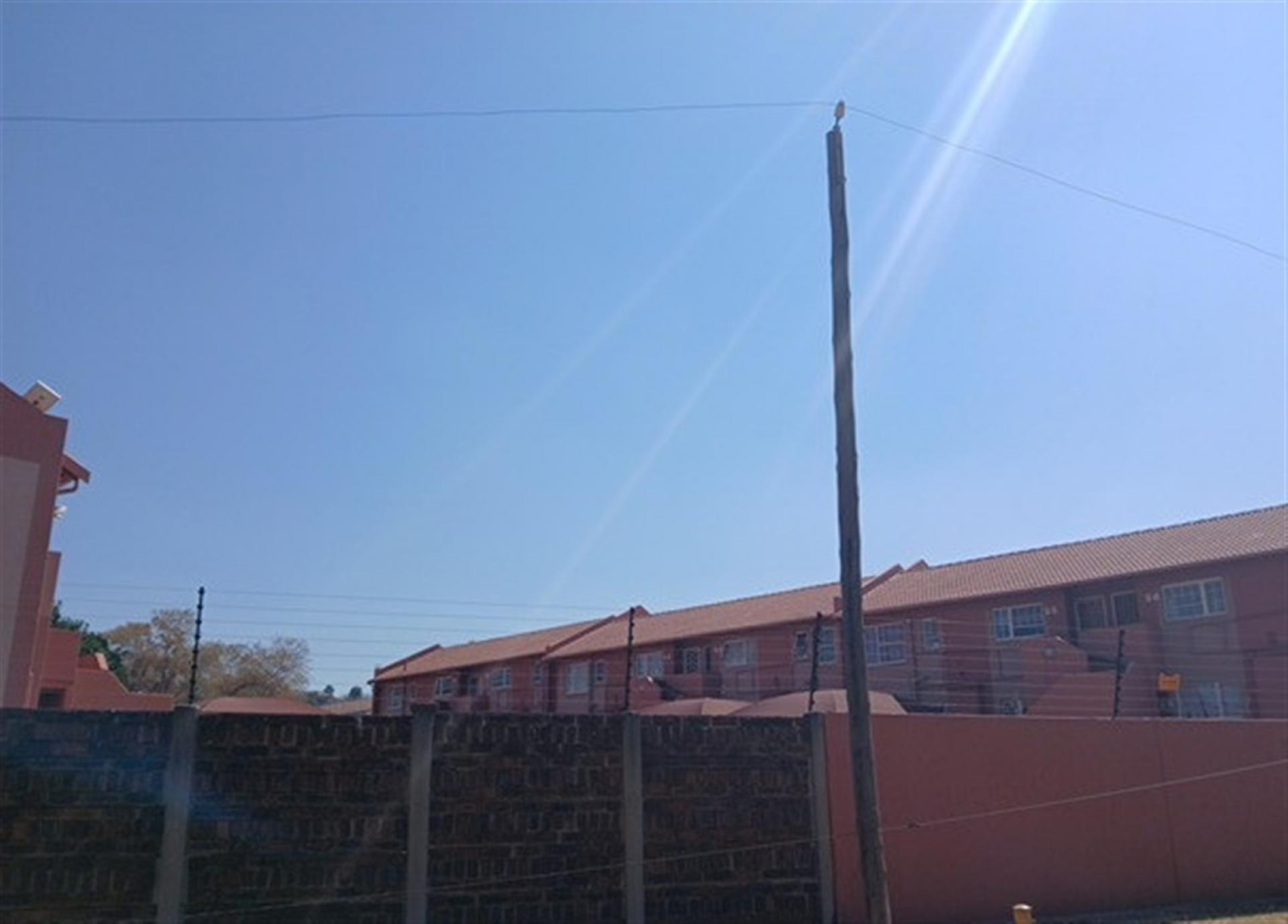 Front View of property in Meyersdal