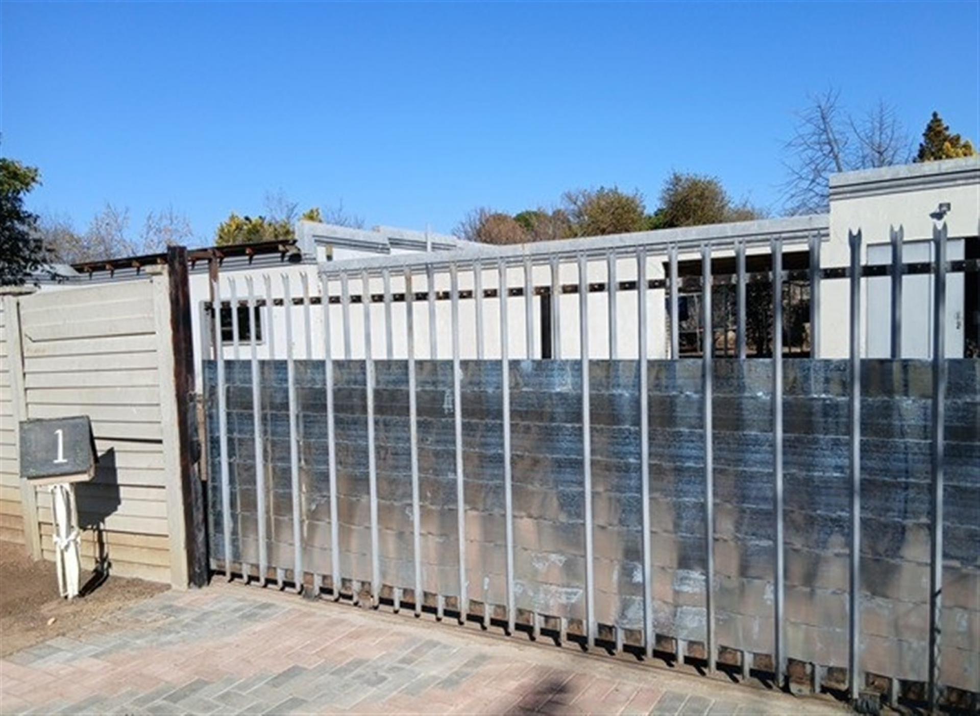 Front View of property in Bayswater