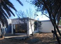 Front View of property in Bayswater