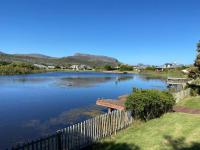 3 Bedroom 2 Bathroom House to Rent for sale in The Lakes