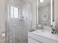 Main Bathroom - 7 square meters of property in Sunninghill