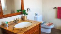 Bathroom 1 - 16 square meters of property in Mookgopong (Naboomspruit)