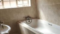 Bathroom 1 - 16 square meters of property in Mookgopong (Naboomspruit)