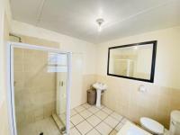 Main Bathroom of property in Vorna Valley