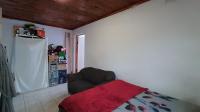 Bed Room 2 - 15 square meters of property in Cape Town Centre