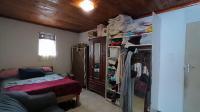 Bed Room 2 - 15 square meters of property in Cape Town Centre