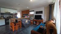 Lounges - 27 square meters of property in Cape Town Centre