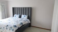 Main Bedroom - 18 square meters of property in Cosmo City