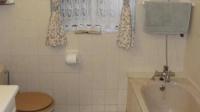 Bathroom 1 of property in Villiersdorp