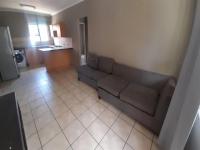 Lounges - 13 square meters of property in Brakpan