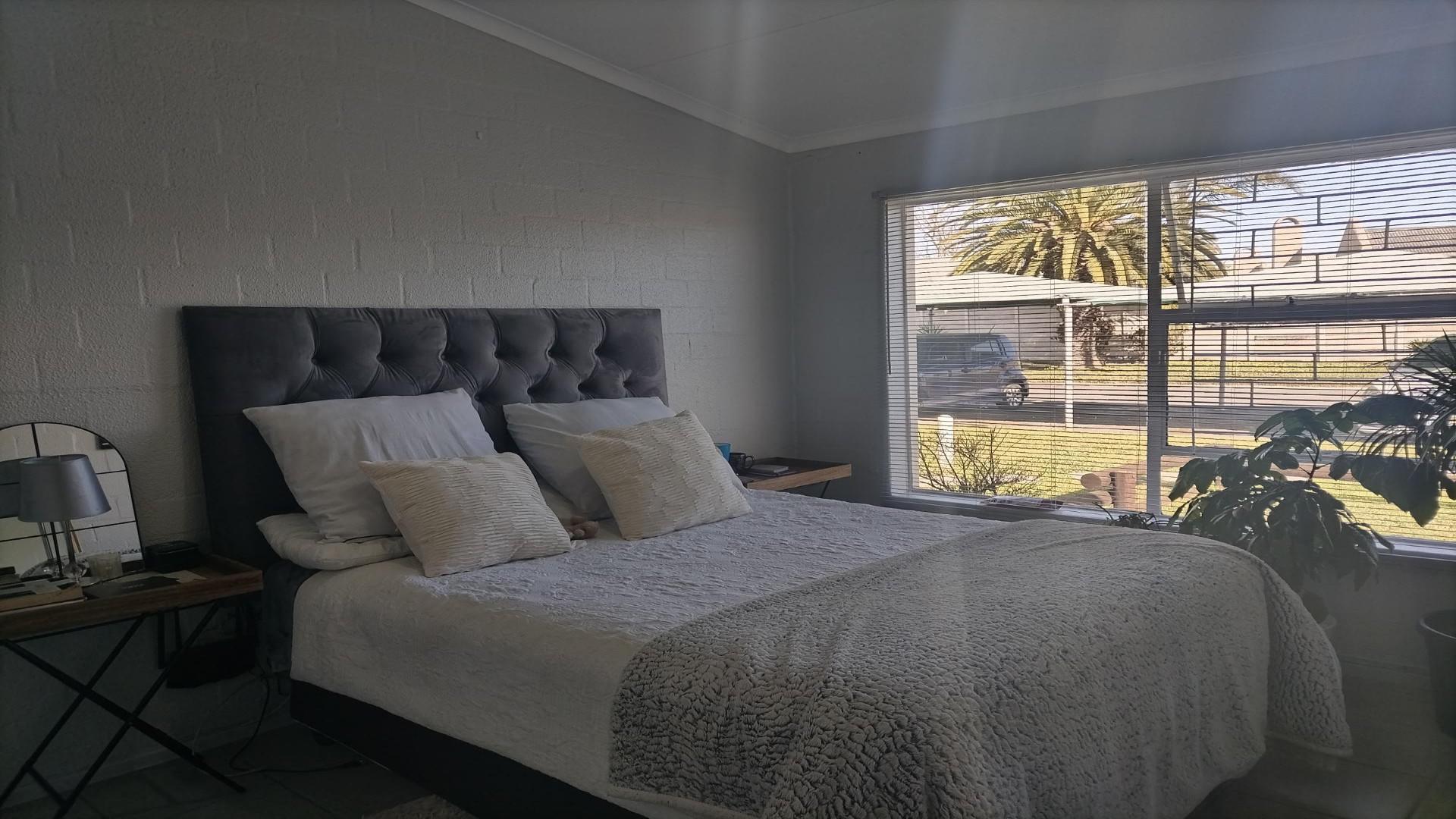 Bed Room 2 of property in Table View