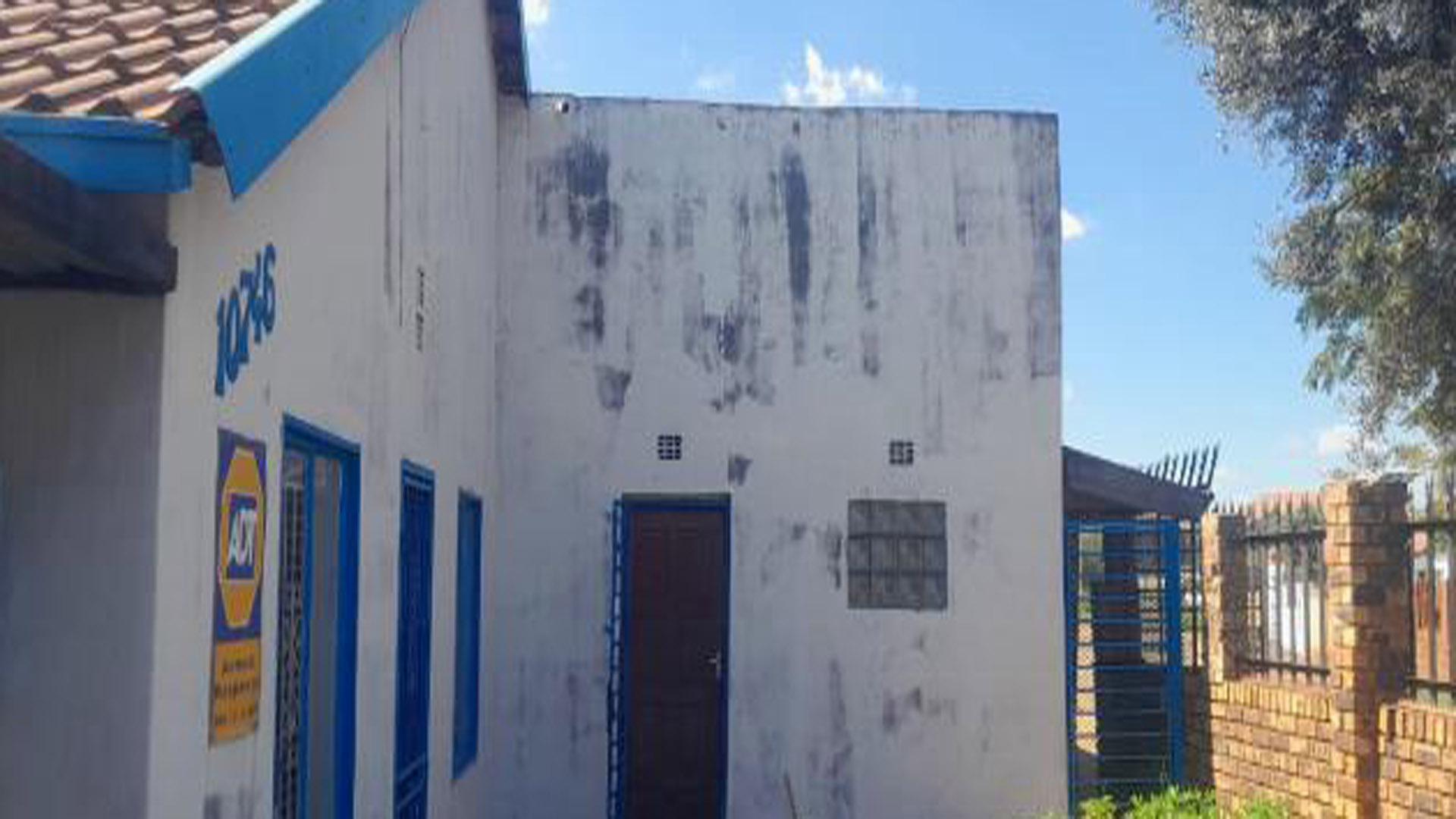 Front View of property in Lenasia