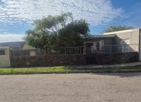 Front View of property in Gelvandale