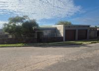 Front View of property in Gelvandale