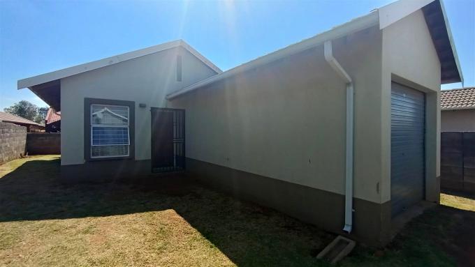 Standard Bank SIE Sale In Execution 2 Bedroom House for Sale in Salfin - MR549495