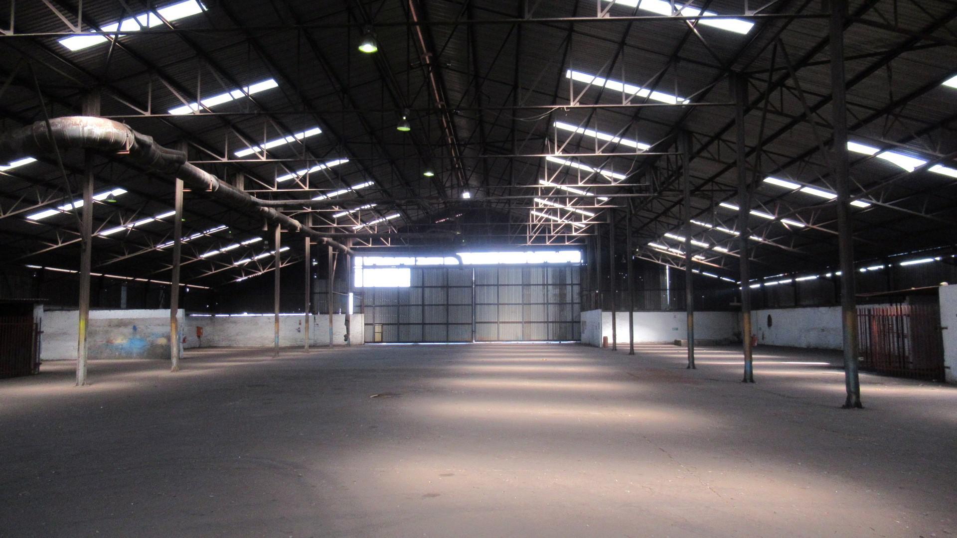 Spaces of property in Vereeniging NU