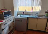 Kitchen - 11 square meters of property in Roodia