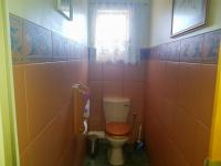 Bathroom 1 - 5 square meters of property in Roodia