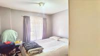 Bed Room 1 - 11 square meters of property in Karenpark
