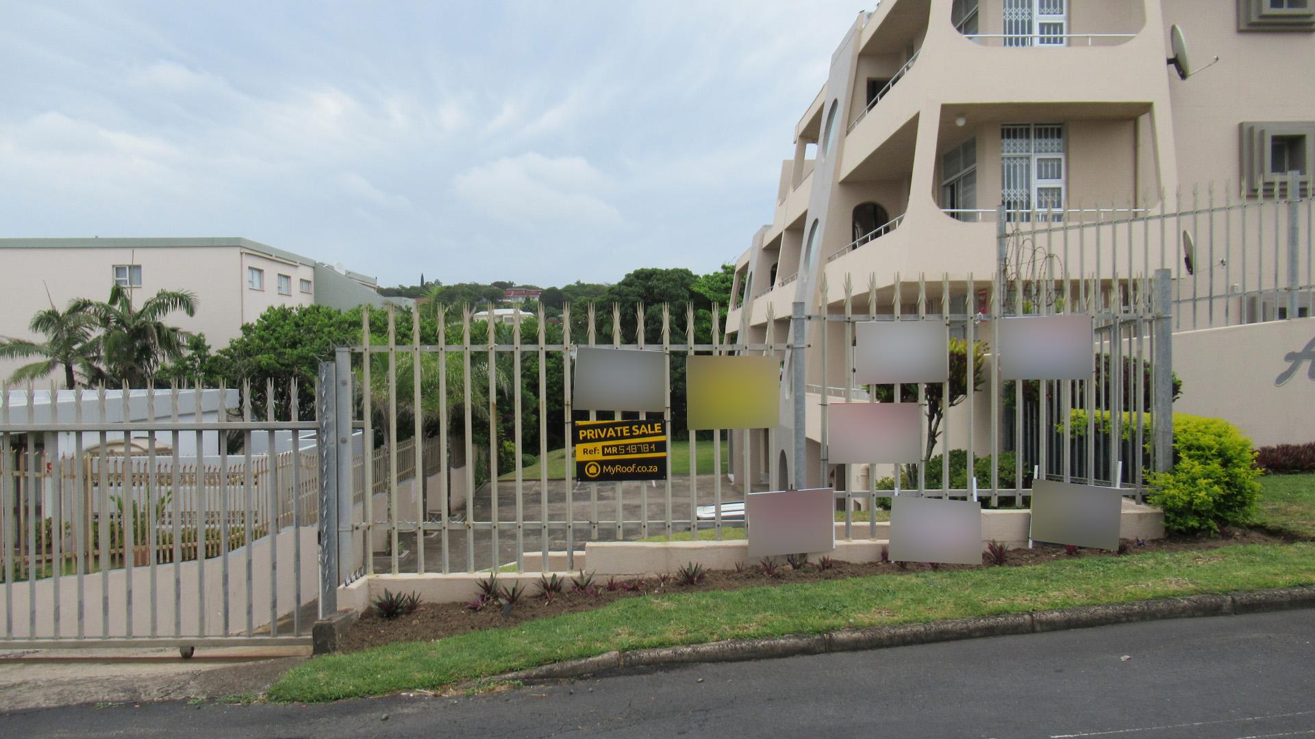 Front View of property in Manaba Beach