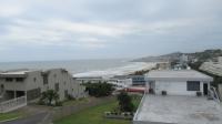 Balcony of property in Manaba Beach