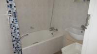 Bathroom 1 - 4 square meters of property in Manaba Beach