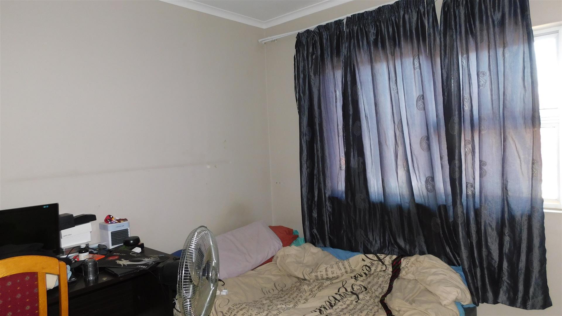 Bed Room 1 of property in Montana