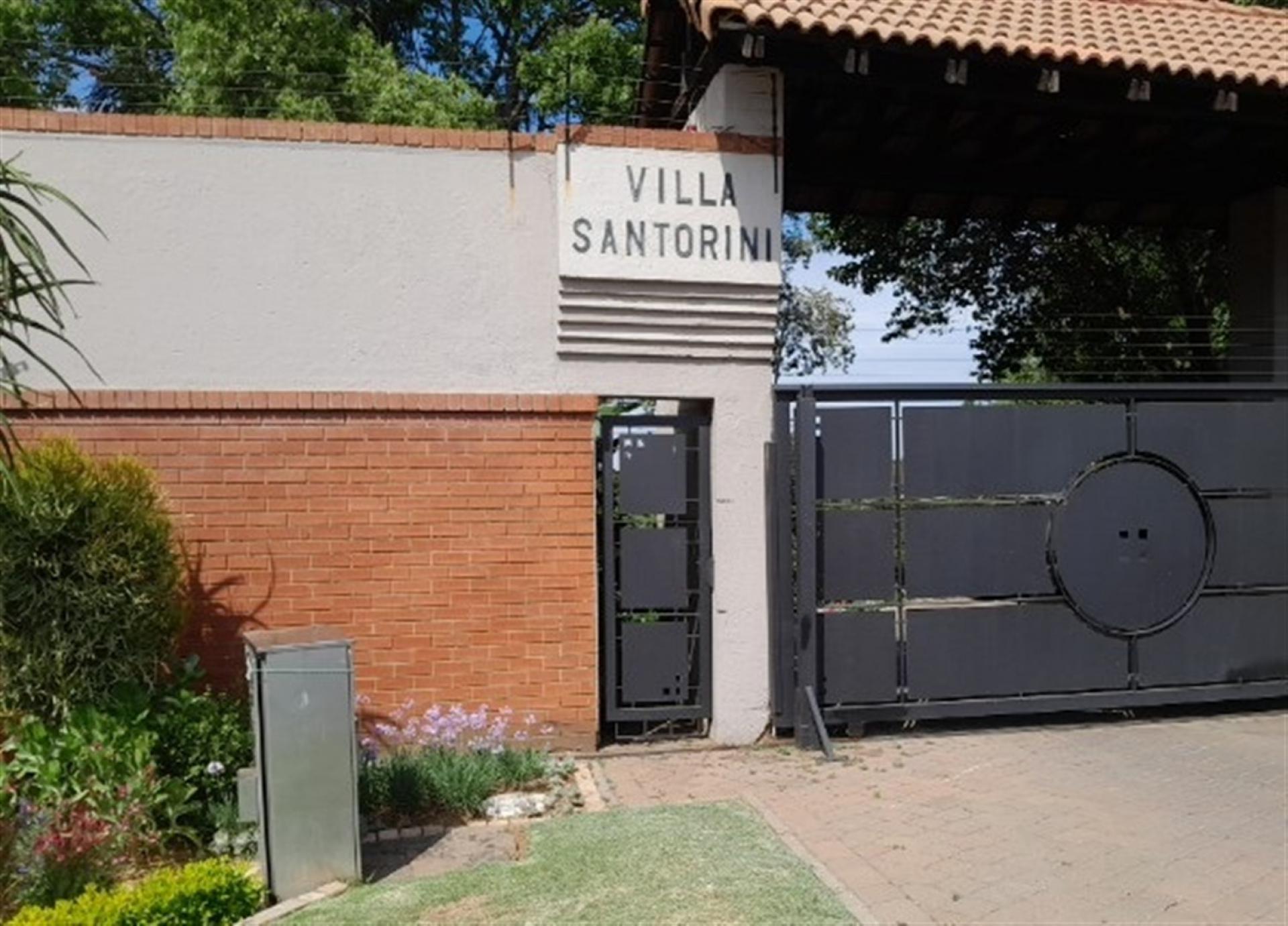 Front View of property in Moreletapark