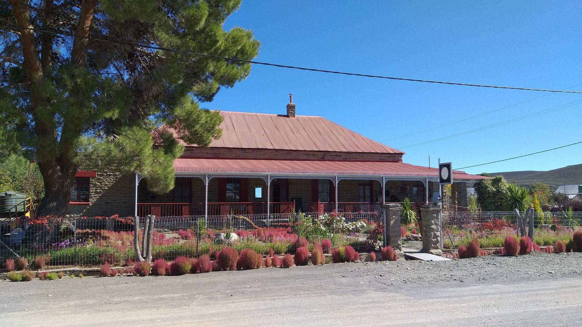 5 Bedroom Guest House for Sale For Sale in Sutherland Priv