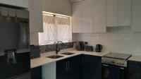 Kitchen - 19 square meters of property in Yellowwood Park 