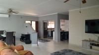 Lounges - 39 square meters of property in Yellowwood Park 