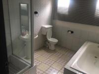 Bathroom 2 of property in Witfield