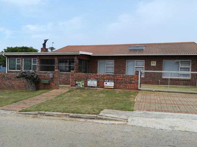 3 Bedroom House for Sale For Sale in Jeffrey's Bay MR55016