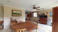 Dining Room - 28 square meters of property in Bloubosrand