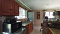 Kitchen - 12 square meters of property in Bloubosrand