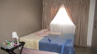 Bed Room 2 - 17 square meters of property in Vanderbijlpark