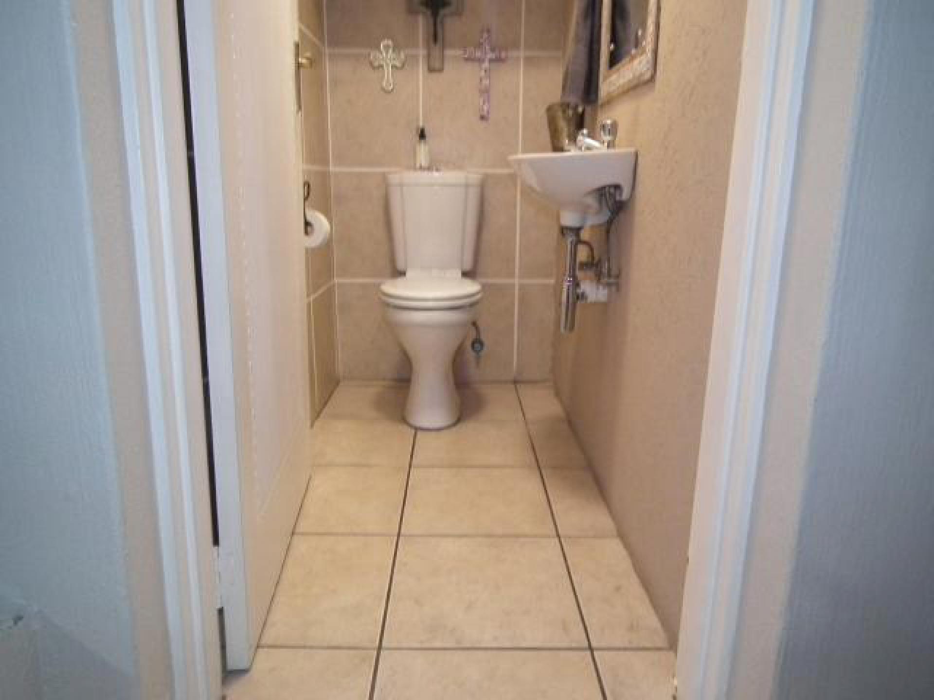 Guest Toilet of property in Chancliff AH