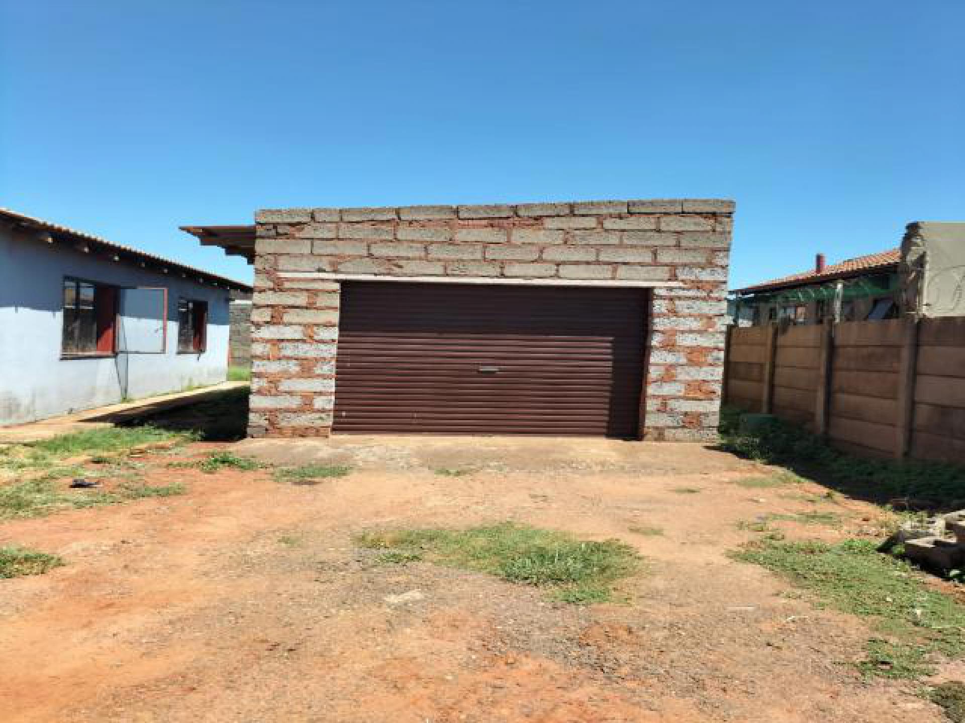 Standard Bank EasySell 2 Bedroom House for Sale in Villa Liz