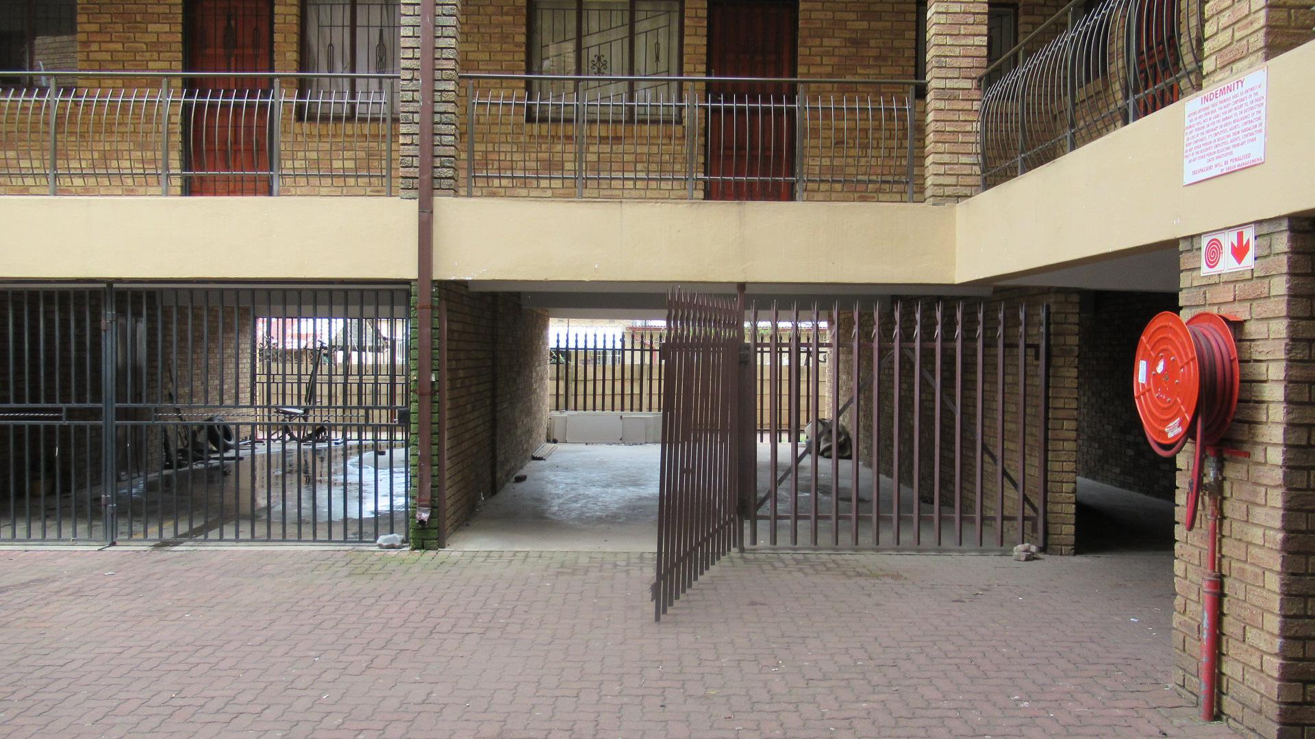 Spaces - 2 square meters of property in Randfontein