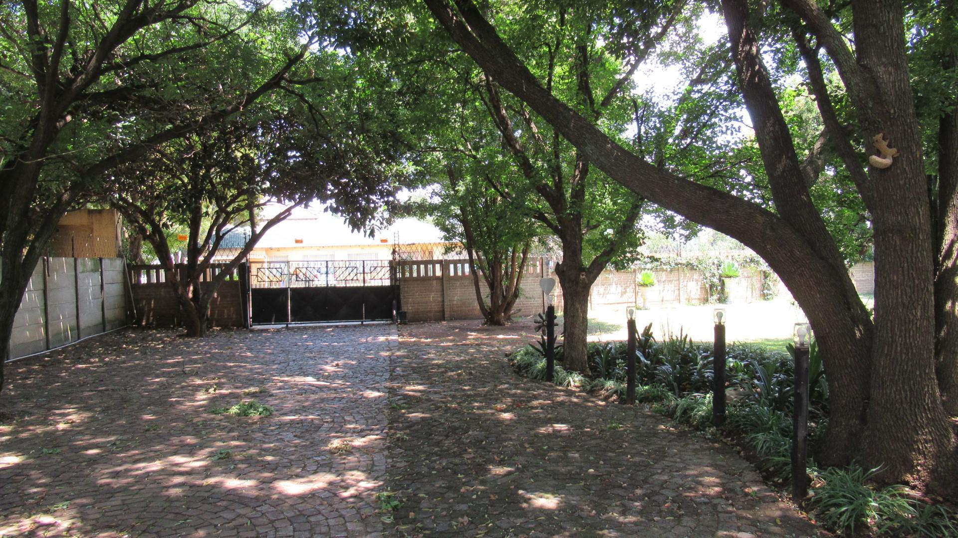 Garden of property in Elspark