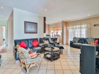 Lounges of property in White River