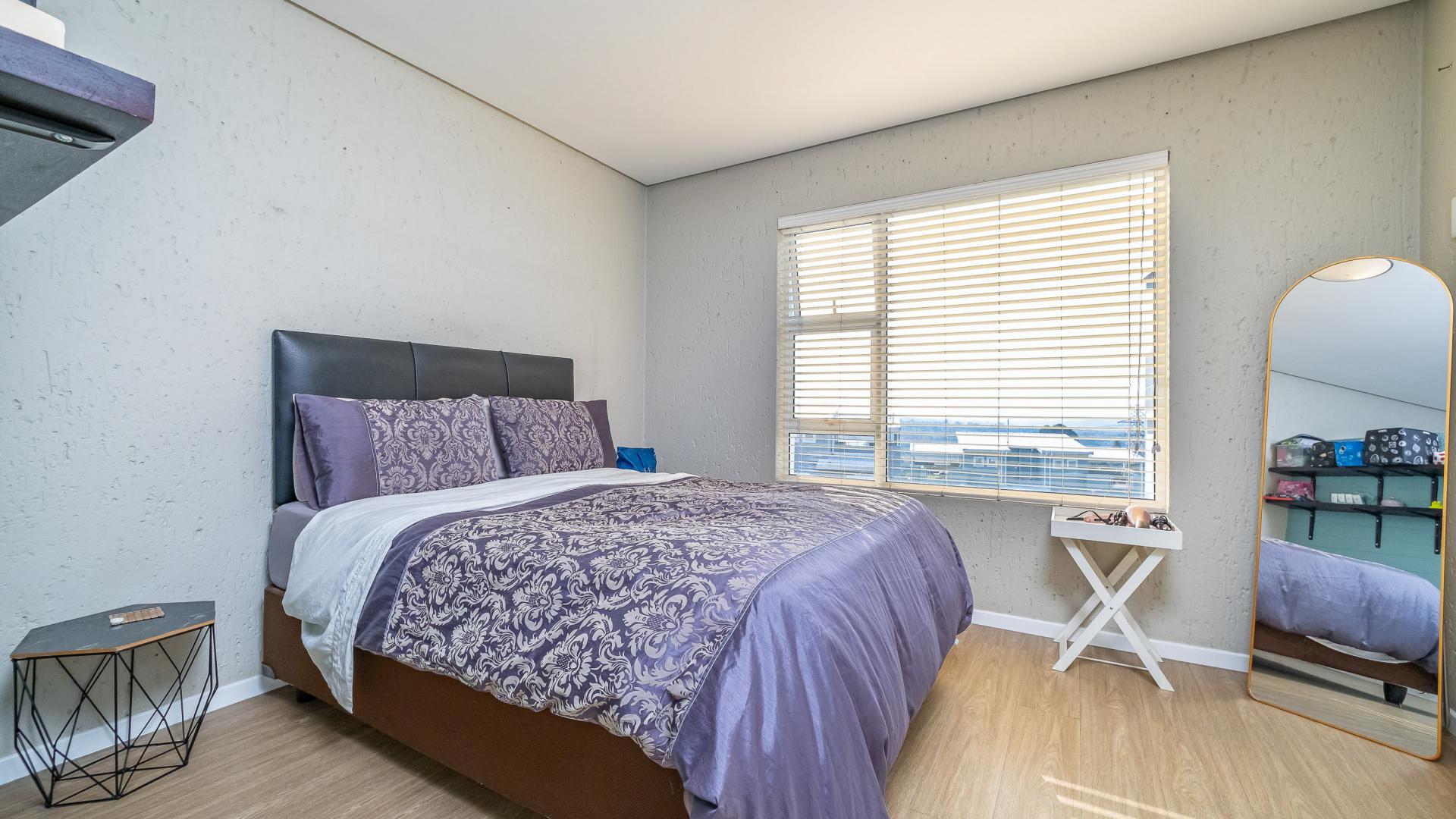 Bed Room 1 of property in Paulshof