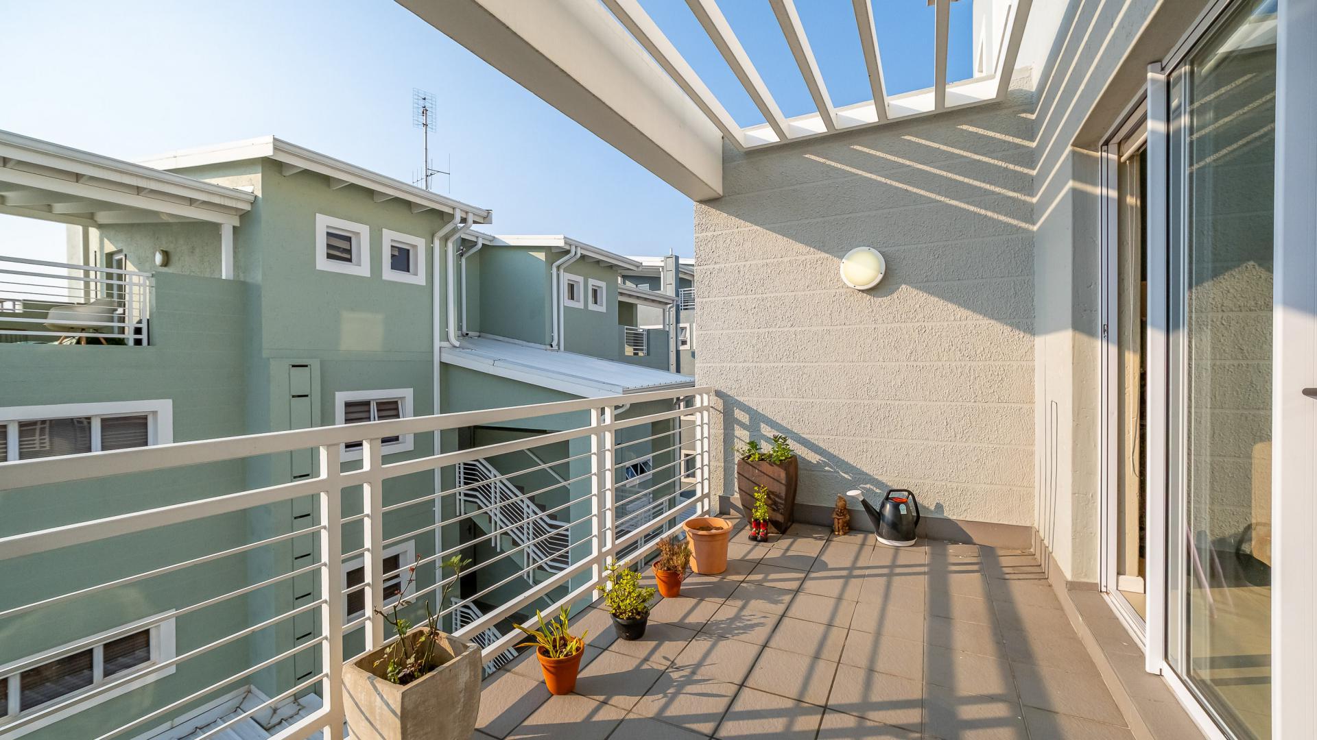 Balcony of property in Paulshof