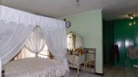 Main Bedroom - 30 square meters of property in Rustenburg