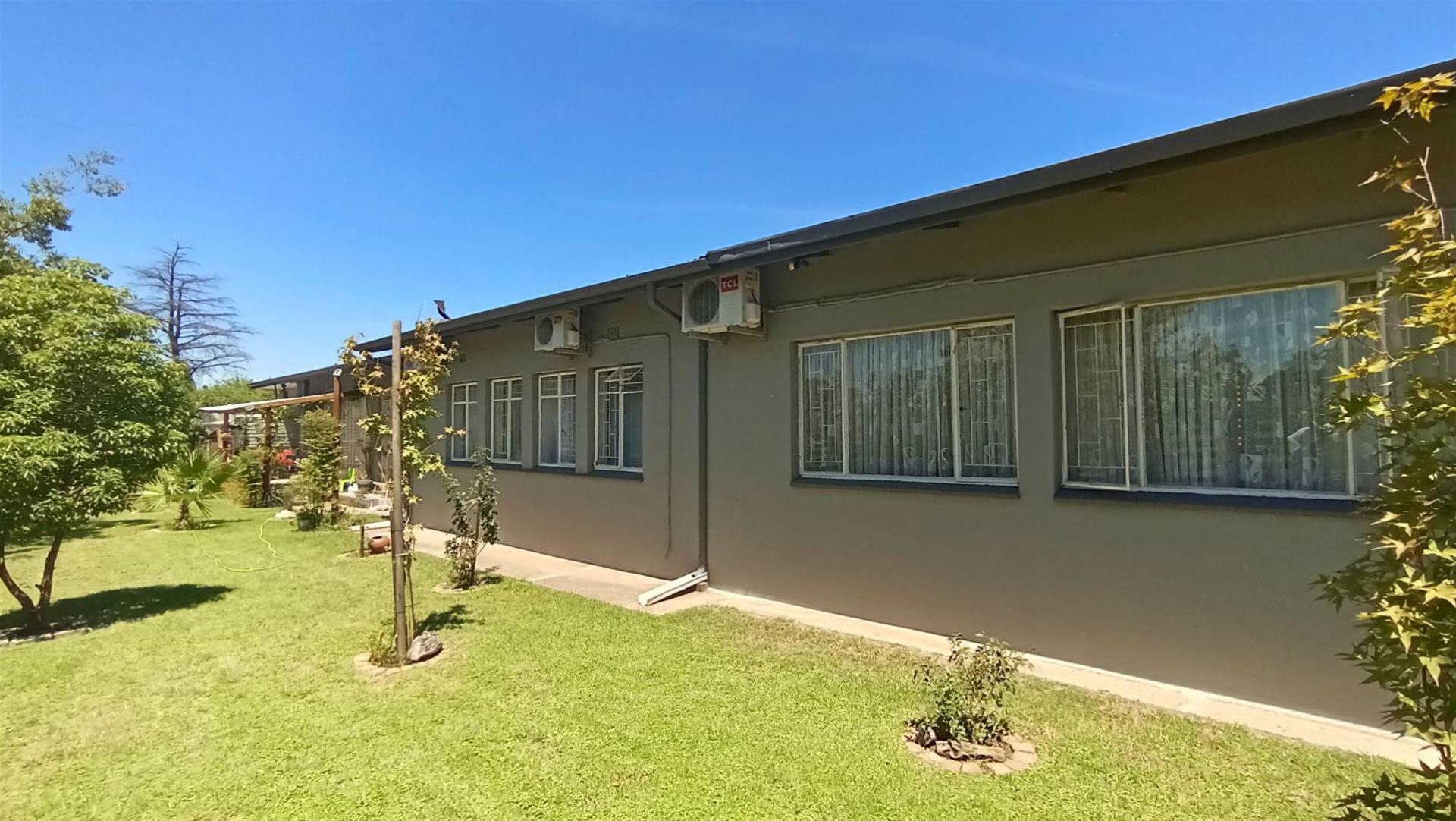 Front View of property in Vanderbijlpark