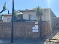 Front View of property in Primrose