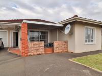 3 Bedroom 2 Bathroom House for Sale for sale in Illovo Beach