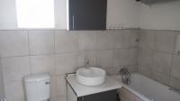 Bathroom 1 - 7 square meters of property in Fleurhof