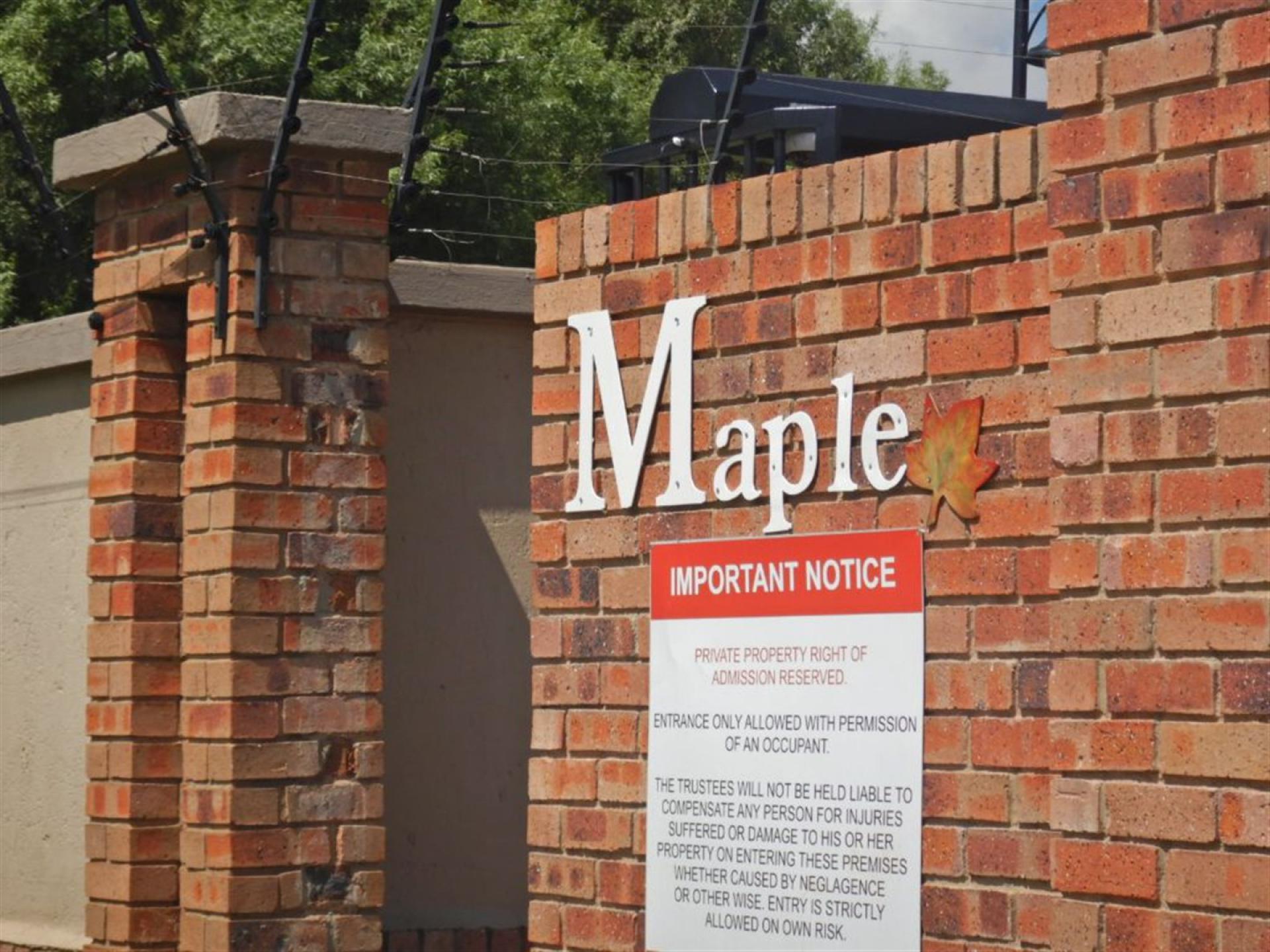Front View of property in Centurion Golf Estate